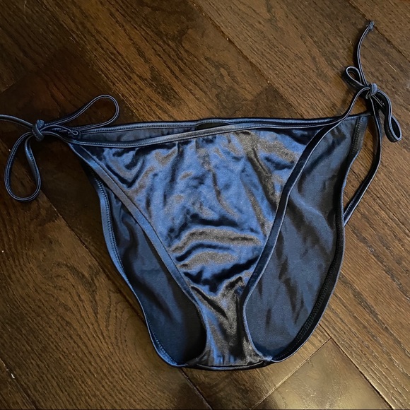 NWOT Navy Blue Bikini - Picture 3 of 3